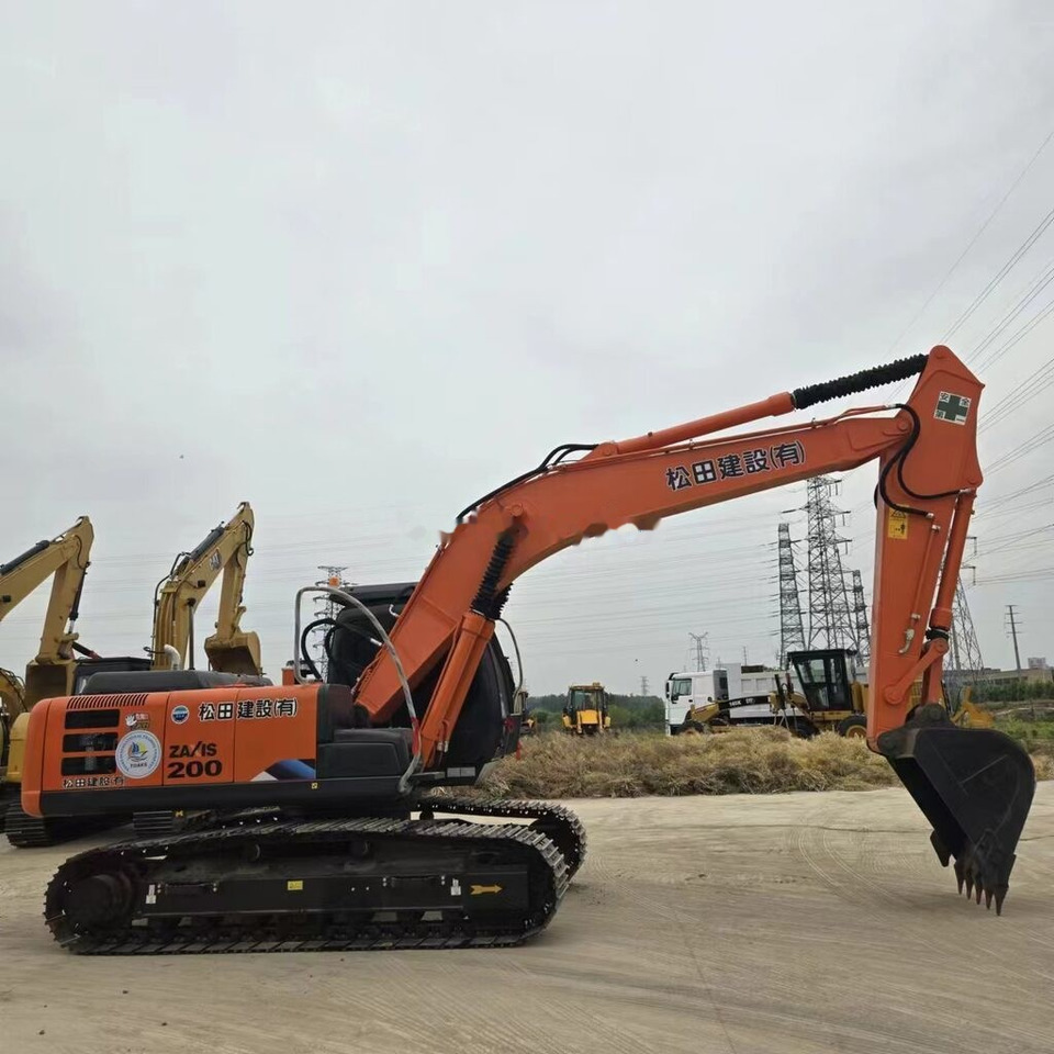 Hitachi ZX200 - Ekskavator perayap: gambar 4 Hitachi ZX200 - Ekskavator perayap: gambar 4