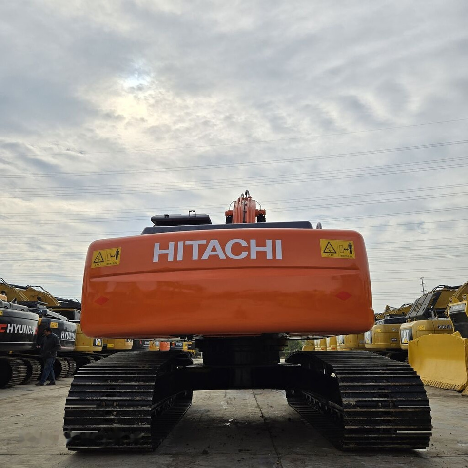 Hitachi ZX250 - Ekskavator perayap: gambar 2 Hitachi ZX250 - Ekskavator perayap: gambar 2