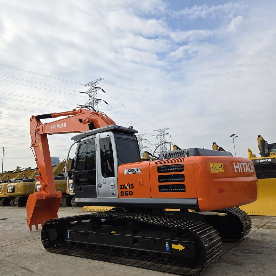 Hitachi ZX250 - Ekskavator perayap: gambar 1 Hitachi ZX250 - Ekskavator perayap: gambar 1