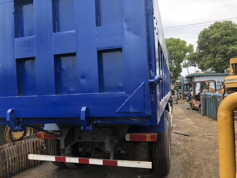 Howo 375 - Truk jungkit: gambar 5 Howo 375 - Truk jungkit: gambar 5