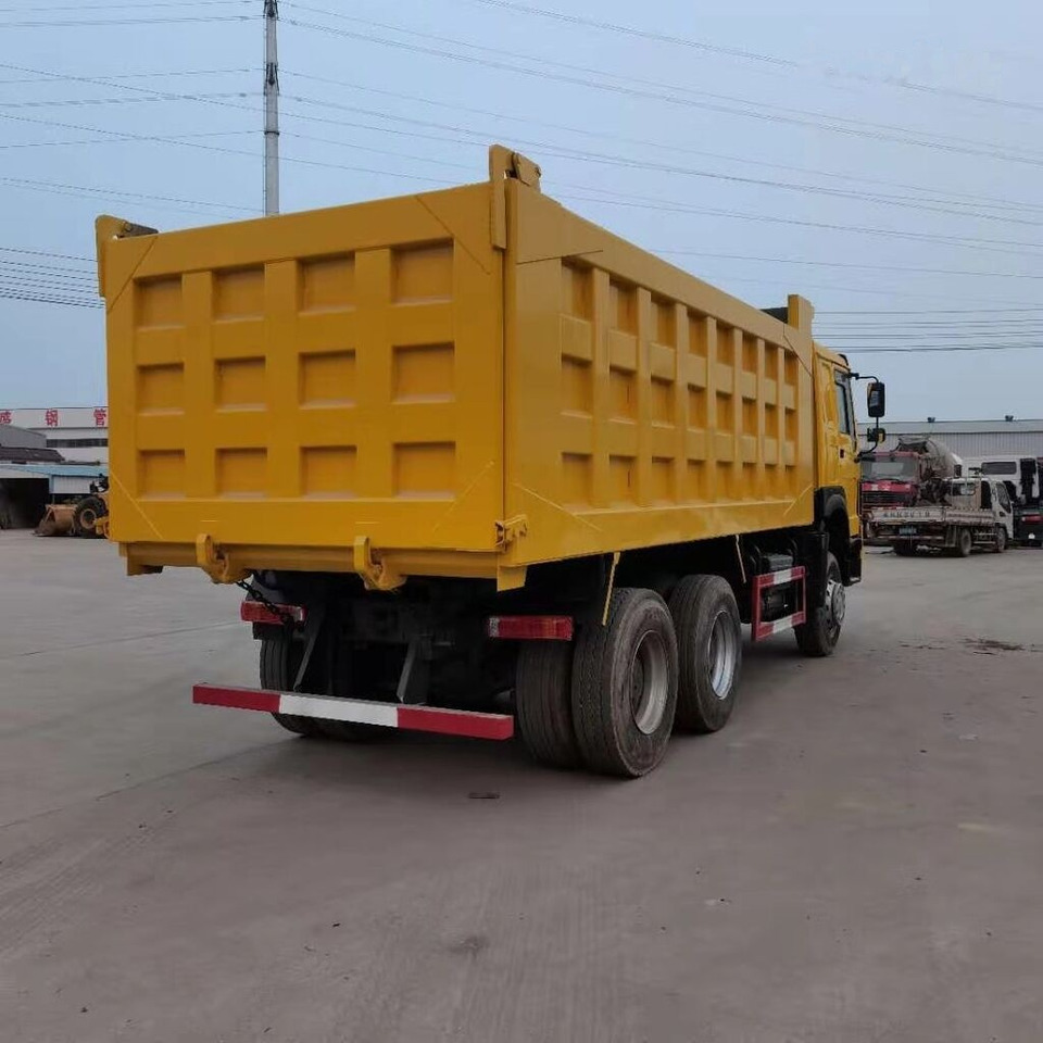 Howo - Truk jungkit: gambar 1 Howo - Truk jungkit: gambar 1