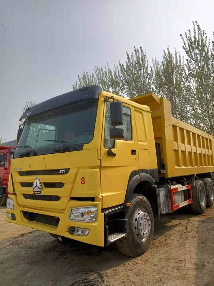 Howo ZZ3257N4347C1 - Truk jungkit: gambar 5 Howo ZZ3257N4347C1 - Truk jungkit: gambar 5
