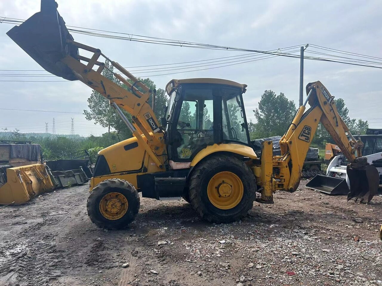 JCB 3CX - Backhoe loader: gambar 4 JCB 3CX - Backhoe loader: gambar 4