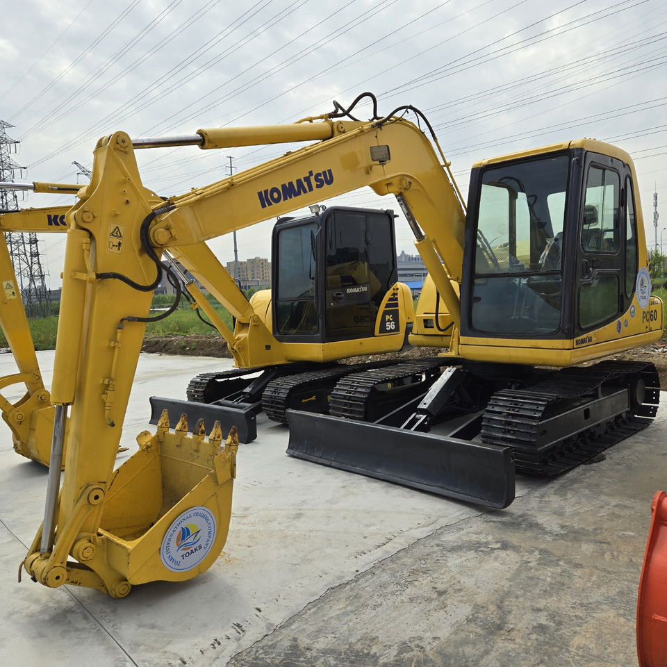 KOMATSU PC60 - Ekskavator mini: gambar 4 KOMATSU PC60 - Ekskavator mini: gambar 4