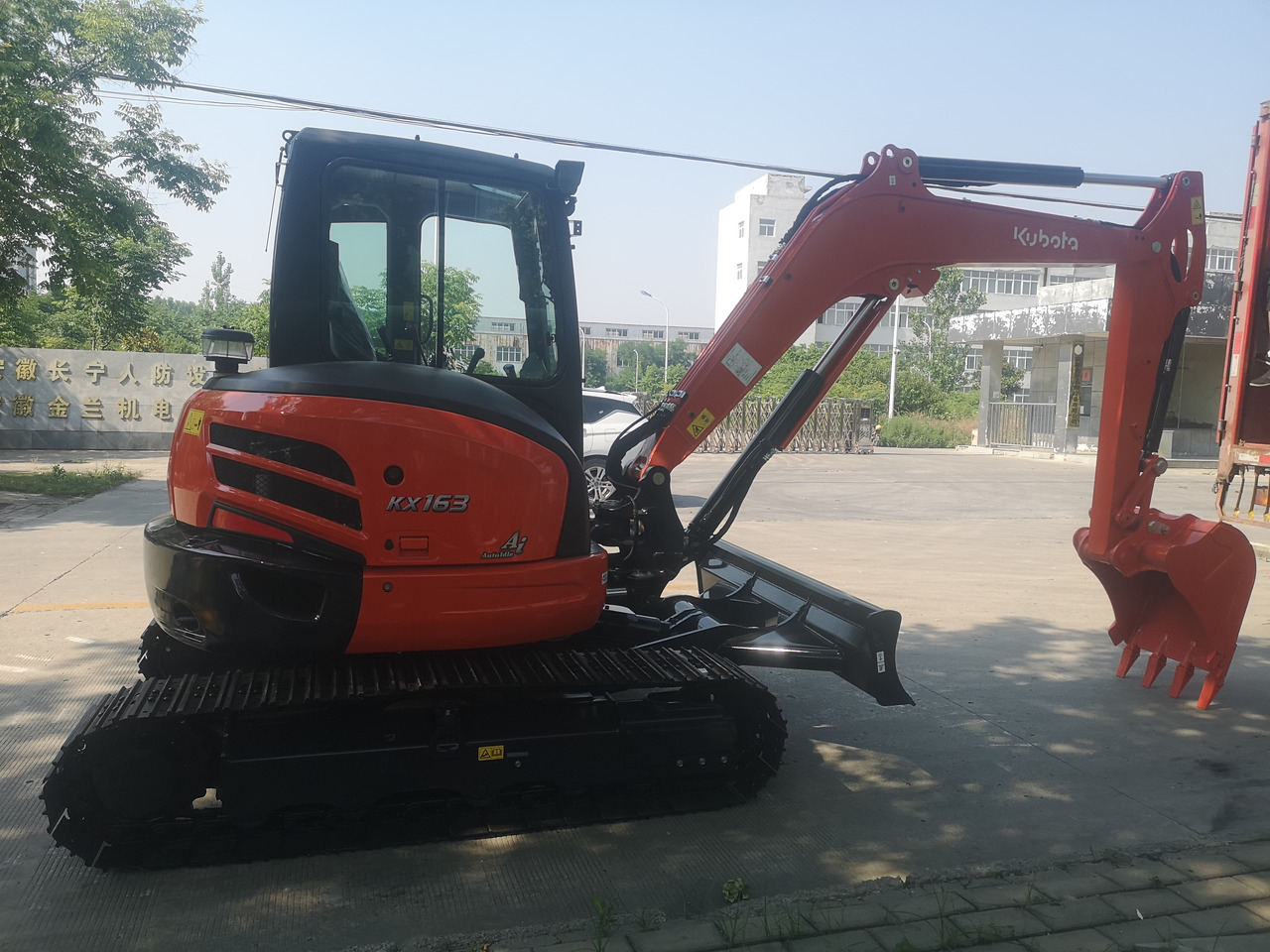 KUBOTA KX163-5 - Ekskavator mini: gambar 3 KUBOTA KX163-5 - Ekskavator mini: gambar 3