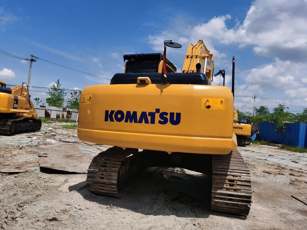Komatsu PC200 - Ekskavator perayap: gambar 5 Komatsu PC200 - Ekskavator perayap: gambar 5