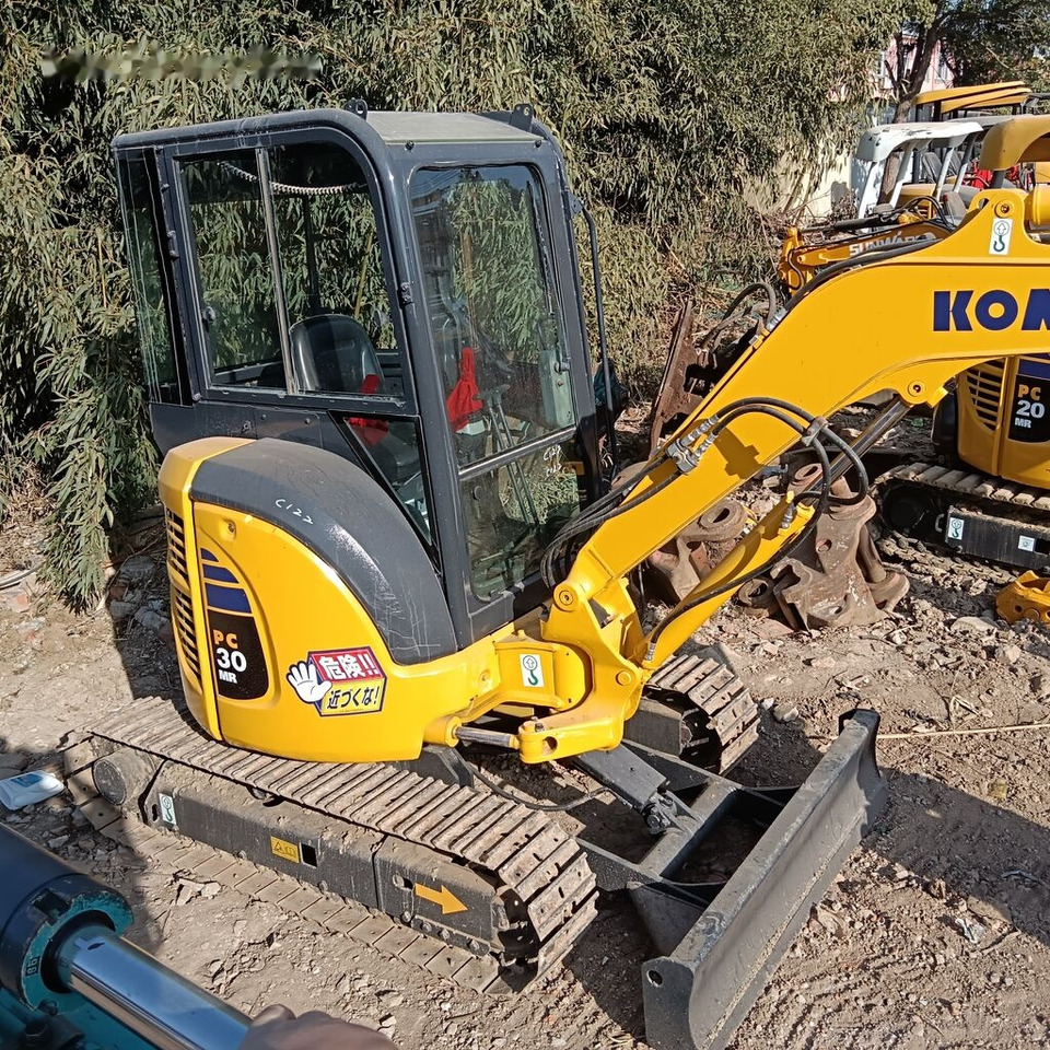 Komatsu PC30MR - Ekskavator mini: gambar 5 Komatsu PC30MR - Ekskavator mini: gambar 5