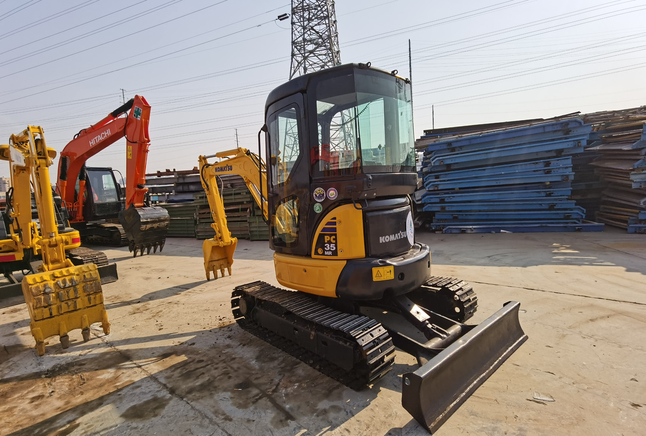 Komatsu PC35MR - Ekskavator mini: gambar 5 Komatsu PC35MR - Ekskavator mini: gambar 5
