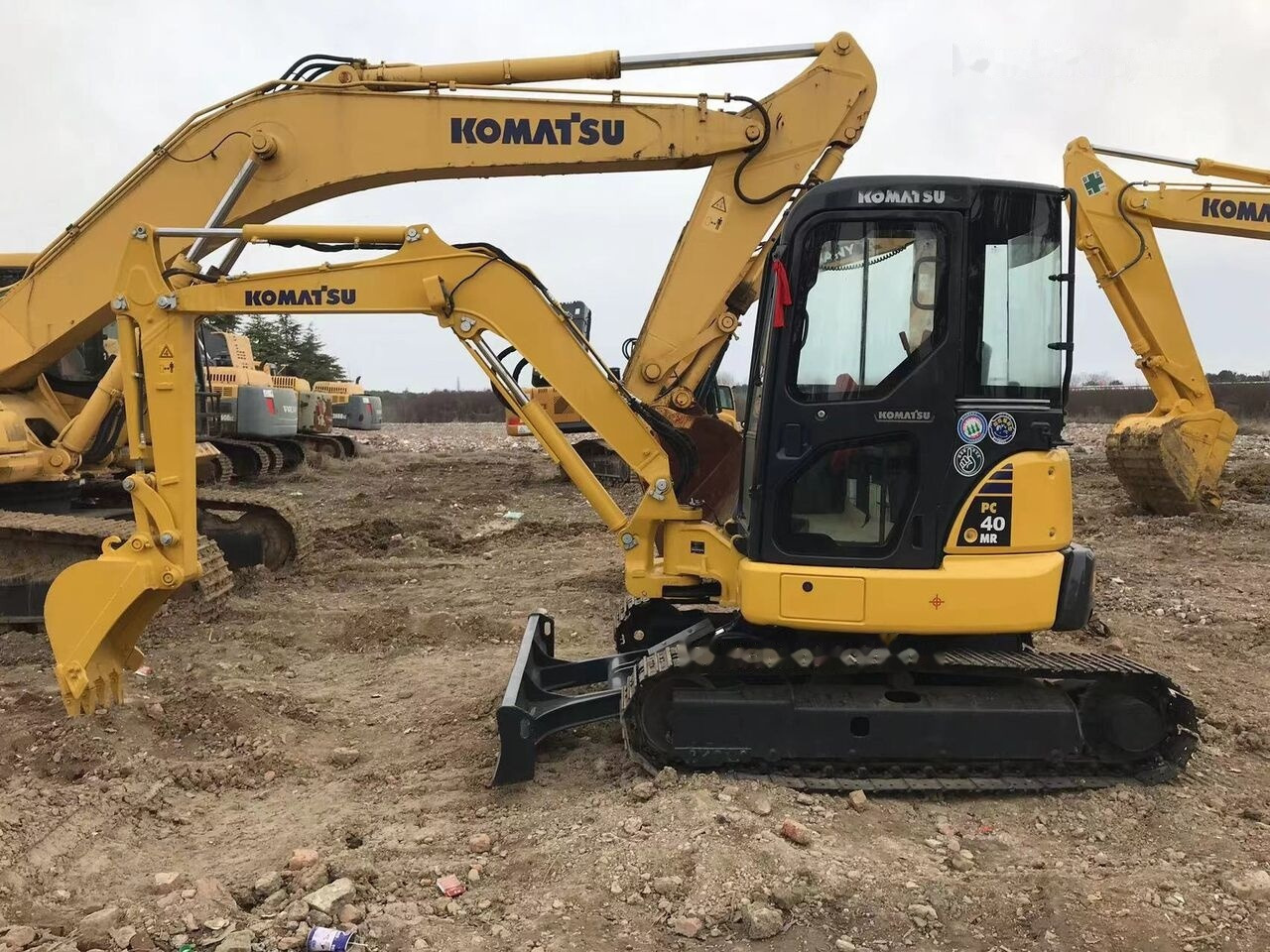 Komatsu PC40MR - Ekskavator mini: gambar 2 Komatsu PC40MR - Ekskavator mini: gambar 2