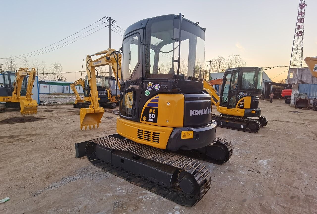 Komatsu PC50MR - Ekskavator mini: gambar 5 Komatsu PC50MR - Ekskavator mini: gambar 5