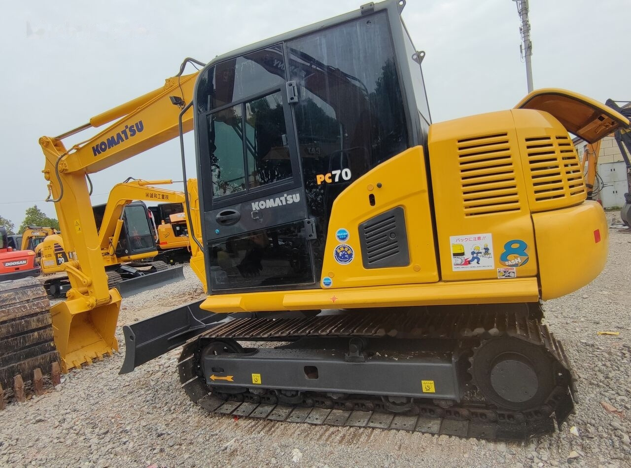 Komatsu PC70-8 - Ekskavator mini: gambar 4 Komatsu PC70-8 - Ekskavator mini: gambar 4
