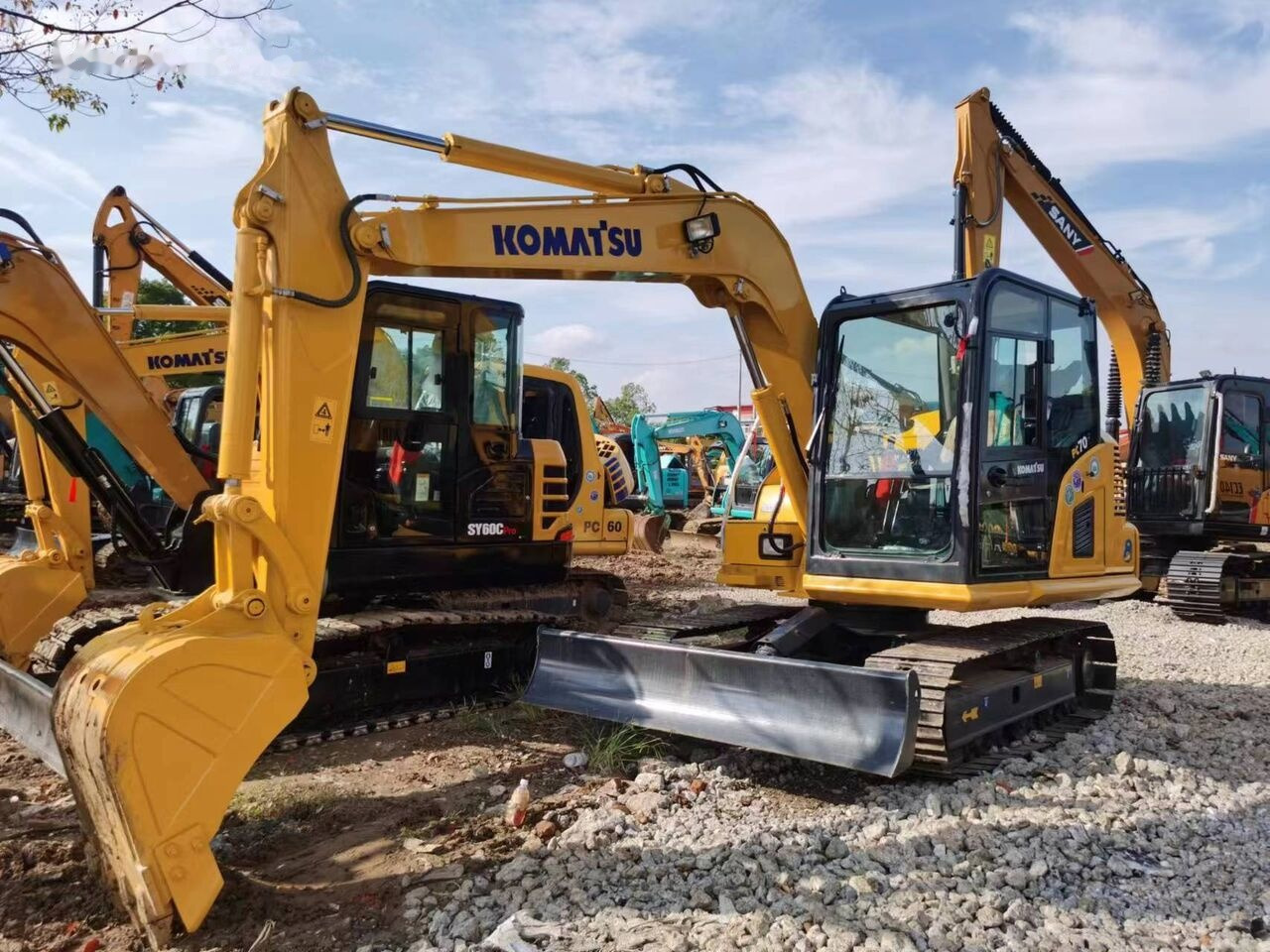 Komatsu PC70-8 - Ekskavator mini: gambar 4 Komatsu PC70-8 - Ekskavator mini: gambar 4