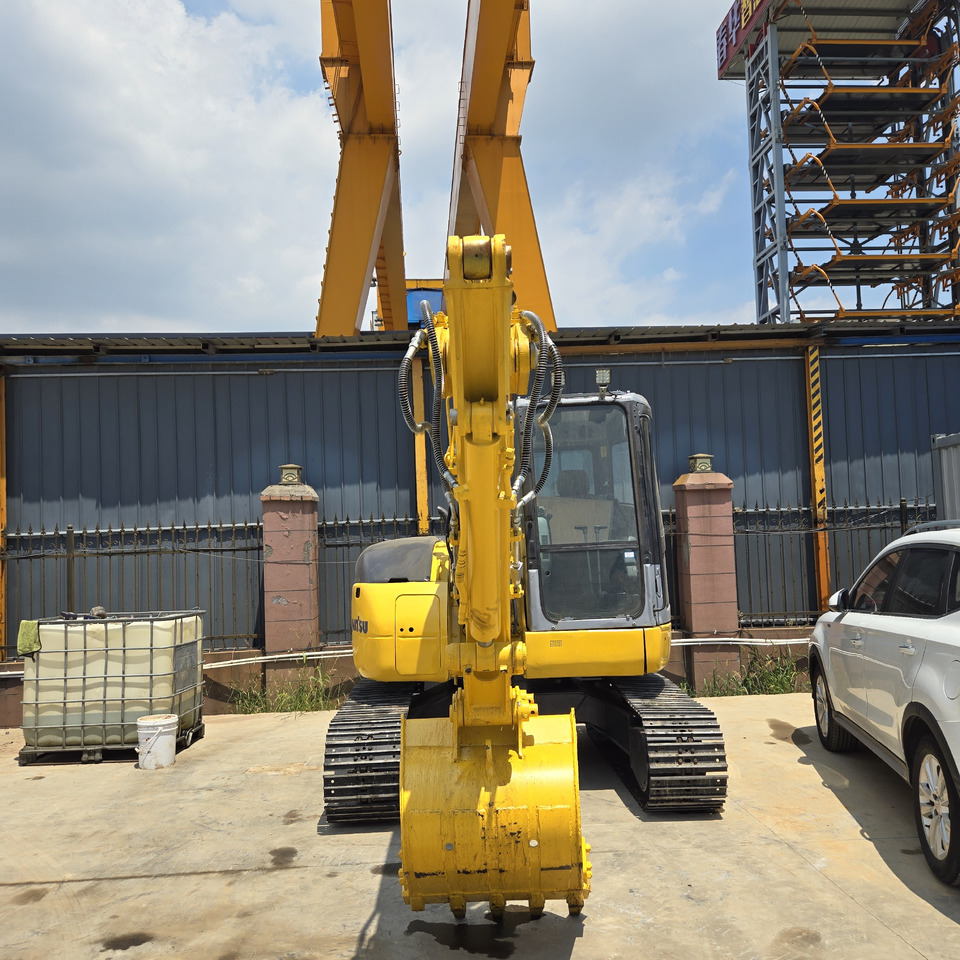 Komatsu PC78US - Ekskavator mini: gambar 3 Komatsu PC78US - Ekskavator mini: gambar 3