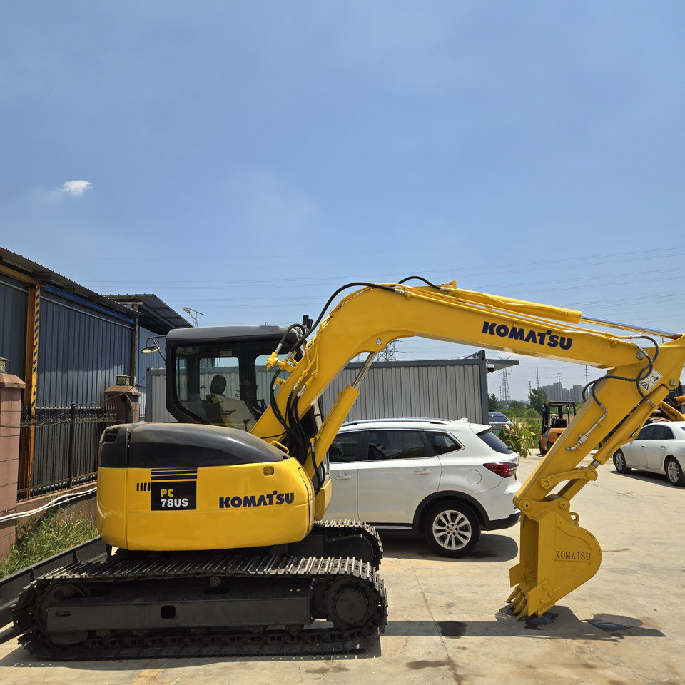 Komatsu PC78US - Ekskavator mini: gambar 1 Komatsu PC78US - Ekskavator mini: gambar 1