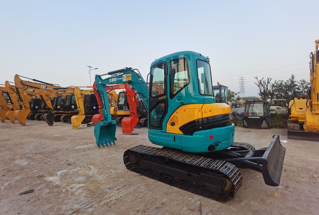 Kubota KX155 - Ekskavator mini: gambar 4 Kubota KX155 - Ekskavator mini: gambar 4