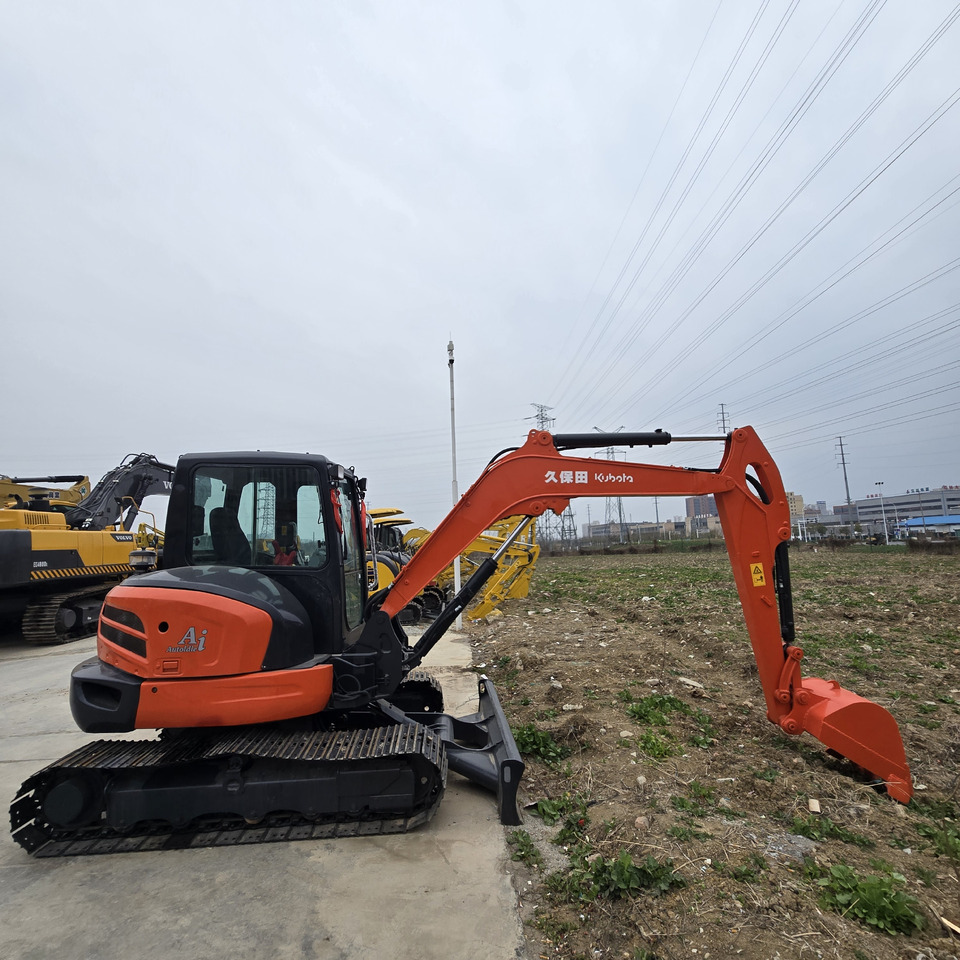 Ekskavator mini Kubota KX165: gambar 6