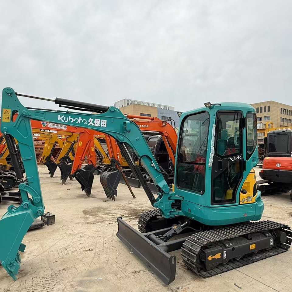 Kubota U35 - Ekskavator mini: gambar 3 Kubota U35 - Ekskavator mini: gambar 3