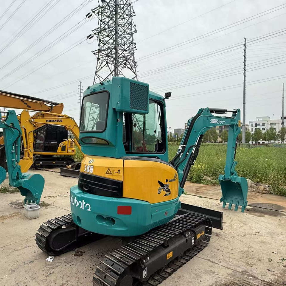 Kubota U35 - Ekskavator mini: gambar 1 Kubota U35 - Ekskavator mini: gambar 1