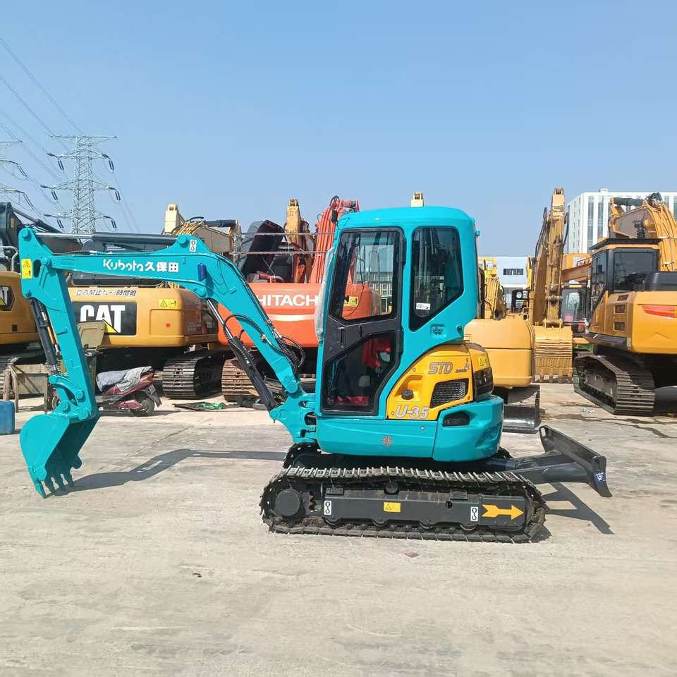 Kubota U35 - Ekskavator mini: gambar 1 Kubota U35 - Ekskavator mini: gambar 1