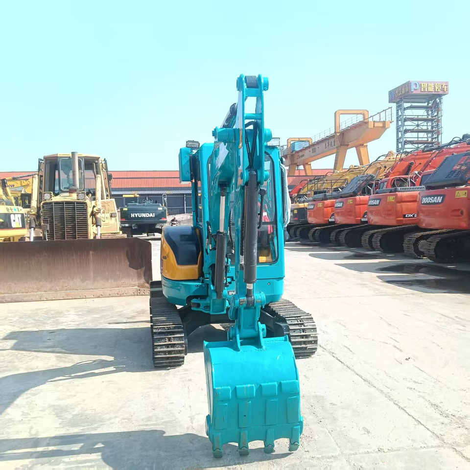 Kubota U35 - Ekskavator mini: gambar 4 Kubota U35 - Ekskavator mini: gambar 4