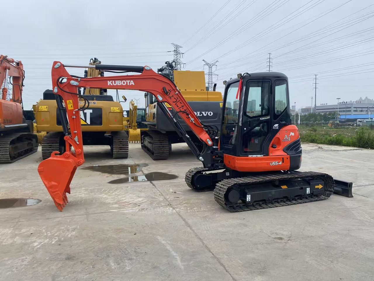 Kubota U55-4 - Ekskavator mini: gambar 1 Kubota U55-4 - Ekskavator mini: gambar 1