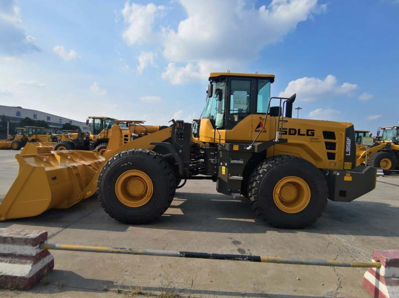 SDLG 956F - Wheel loader: gambar 1 SDLG 956F - Wheel loader: gambar 1