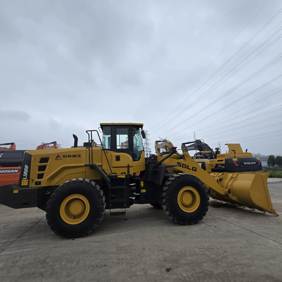 SDLG L956F - Wheel loader: gambar 3 SDLG L956F - Wheel loader: gambar 3