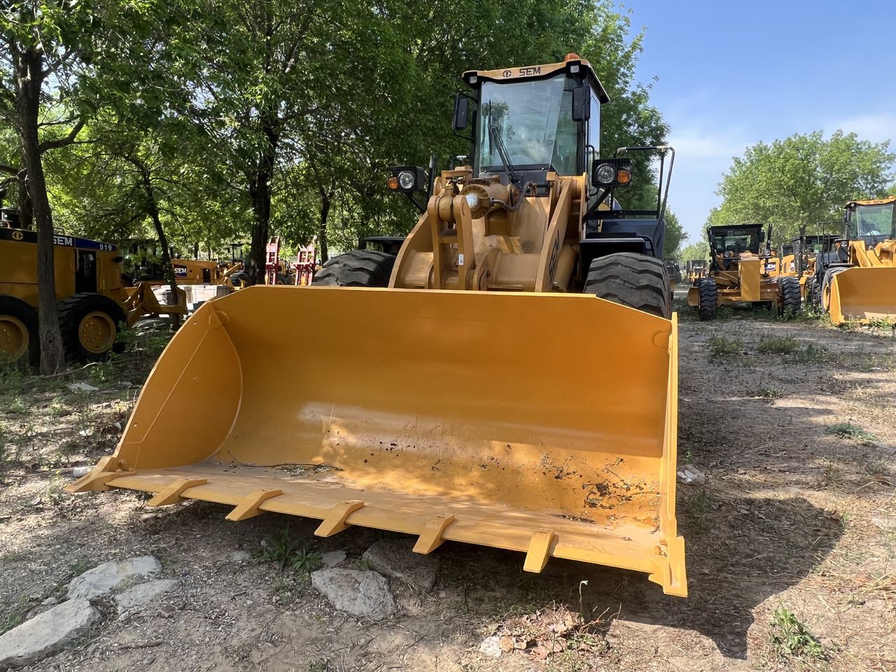 SEM SEM655D - Wheel loader: gambar 4 SEM SEM655D - Wheel loader: gambar 4