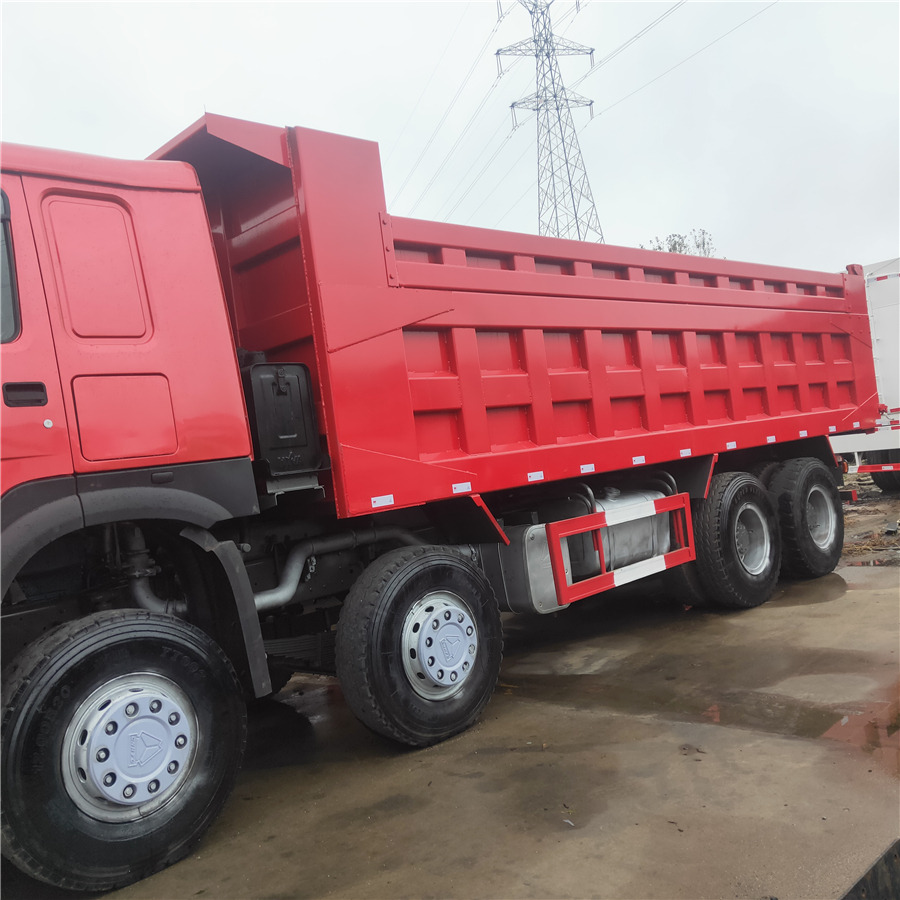 SINOTRUK HOWO - Truk jungkit: gambar 3 SINOTRUK HOWO - Truk jungkit: gambar 3