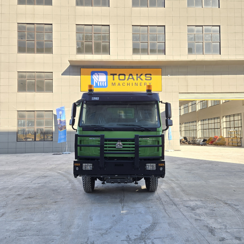 SINOTRUK HOWO - Truk jungkit: gambar 2 SINOTRUK HOWO - Truk jungkit: gambar 2