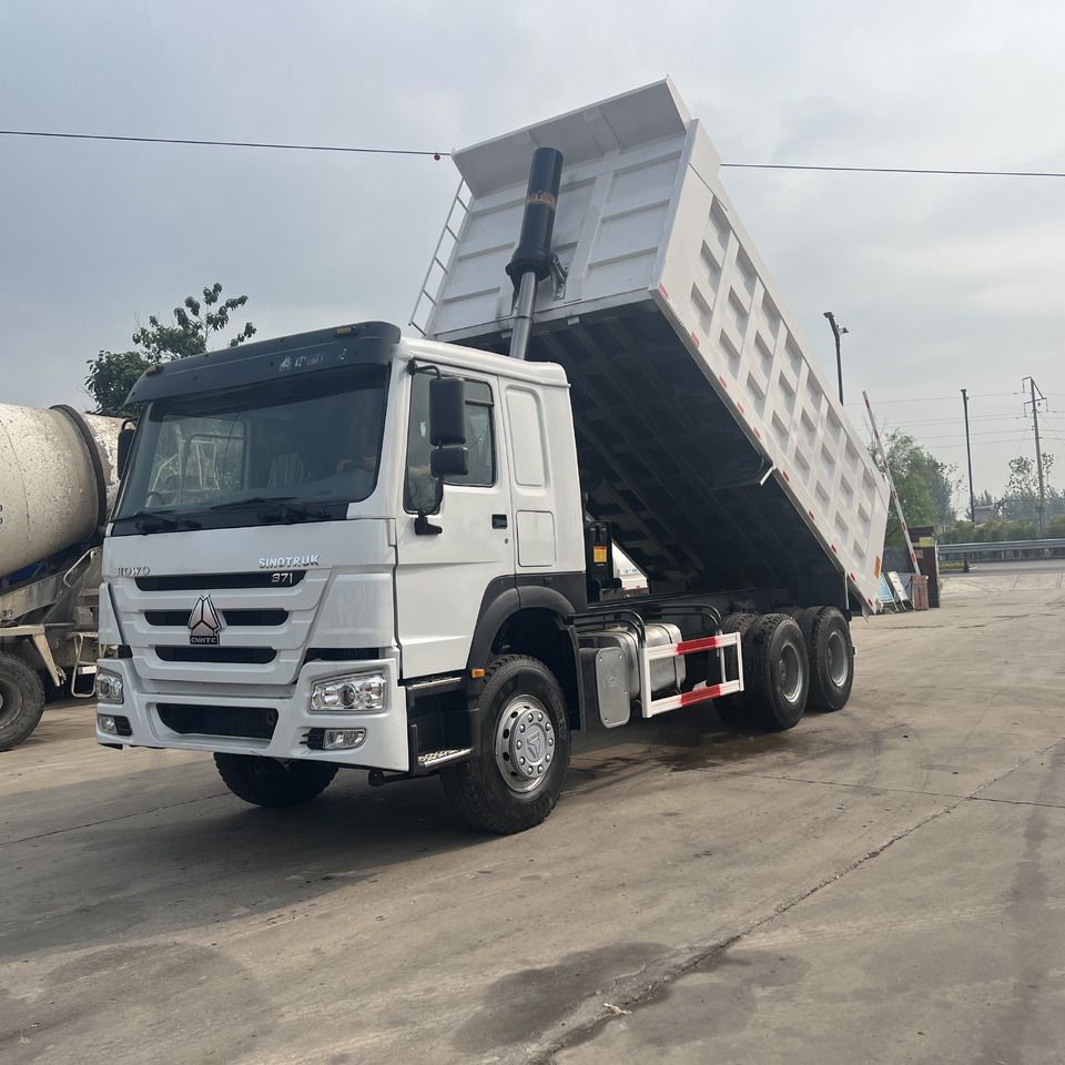 SINOTRUK HOWO - Truk jungkit: gambar 3 SINOTRUK HOWO - Truk jungkit: gambar 3