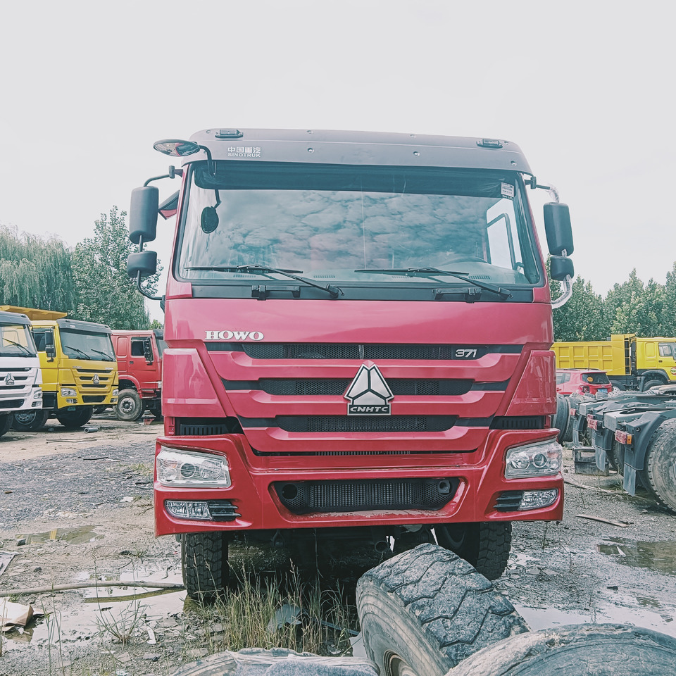 Truk jungkit SINOTRUK HOWO: gambar 9