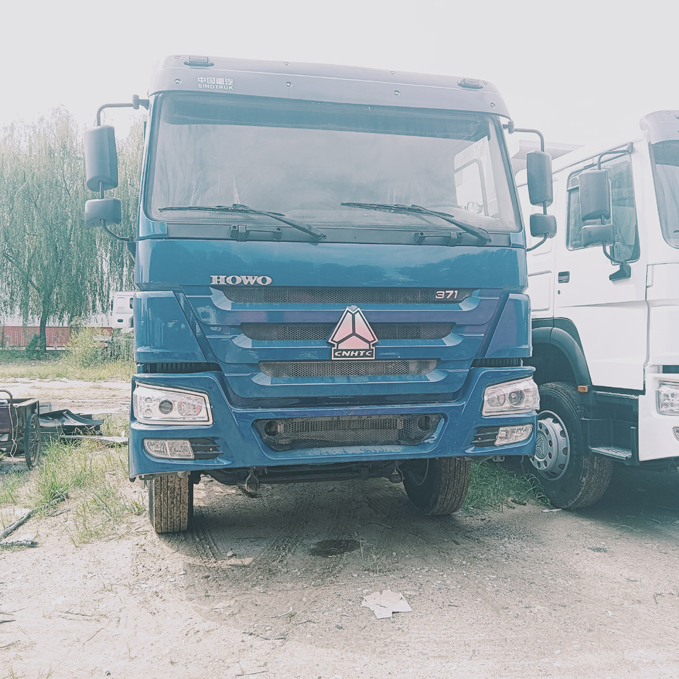 SINOTRUK HOWO - Truk jungkit: gambar 2 SINOTRUK HOWO - Truk jungkit: gambar 2