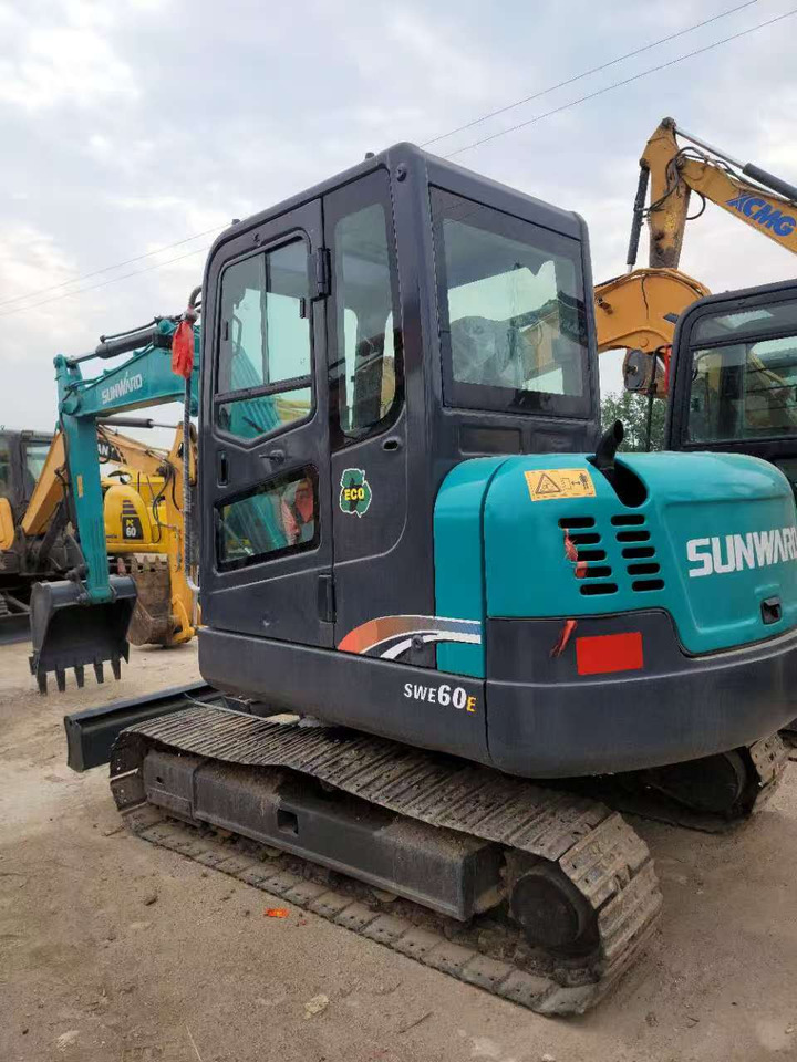 SUNWARD SWE60E - Ekskavator perayap: gambar 1 SUNWARD SWE60E - Ekskavator perayap: gambar 1