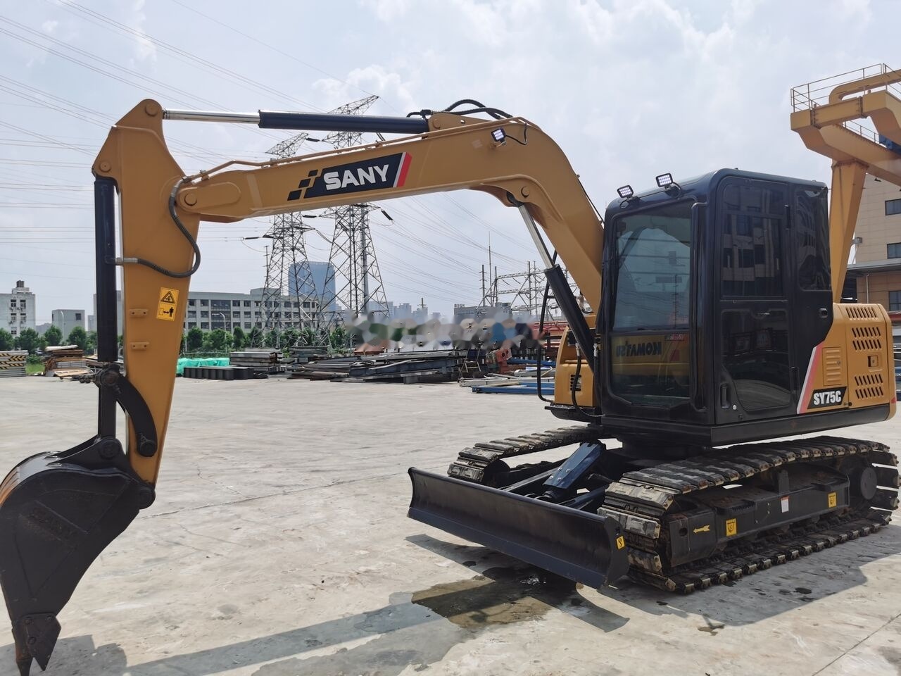 Sany SY75C - Ekskavator mini: gambar 1 Sany SY75C - Ekskavator mini: gambar 1