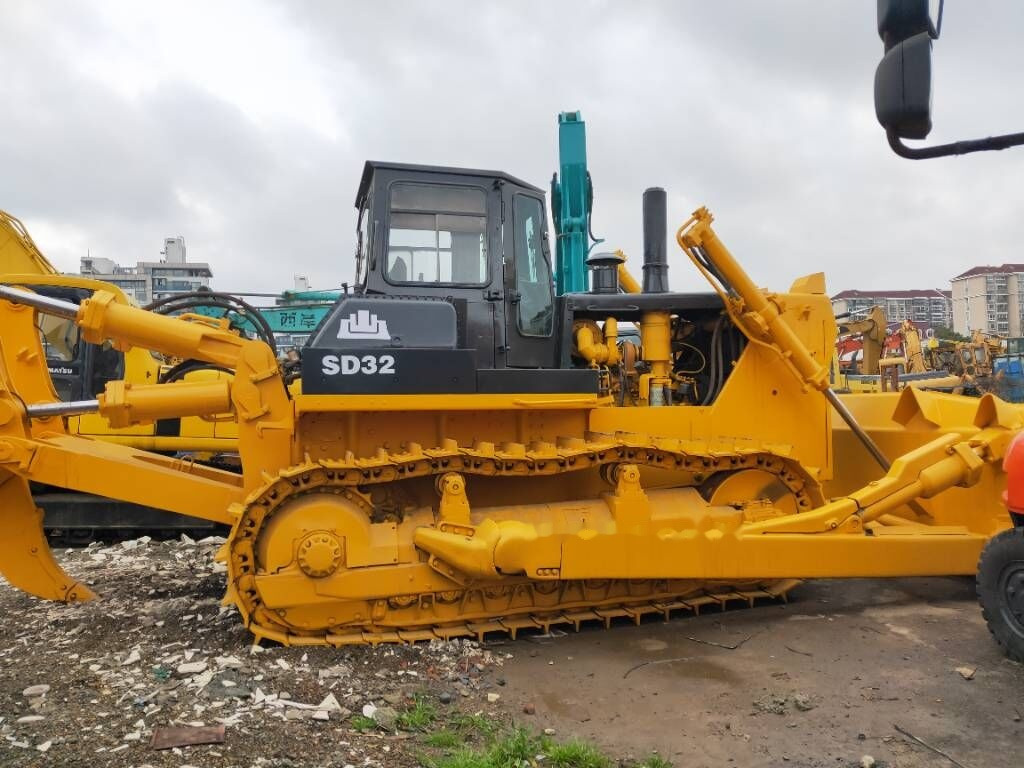 Shantui SD32 - Bulldozer: gambar 1 Shantui SD32 - Bulldozer: gambar 1