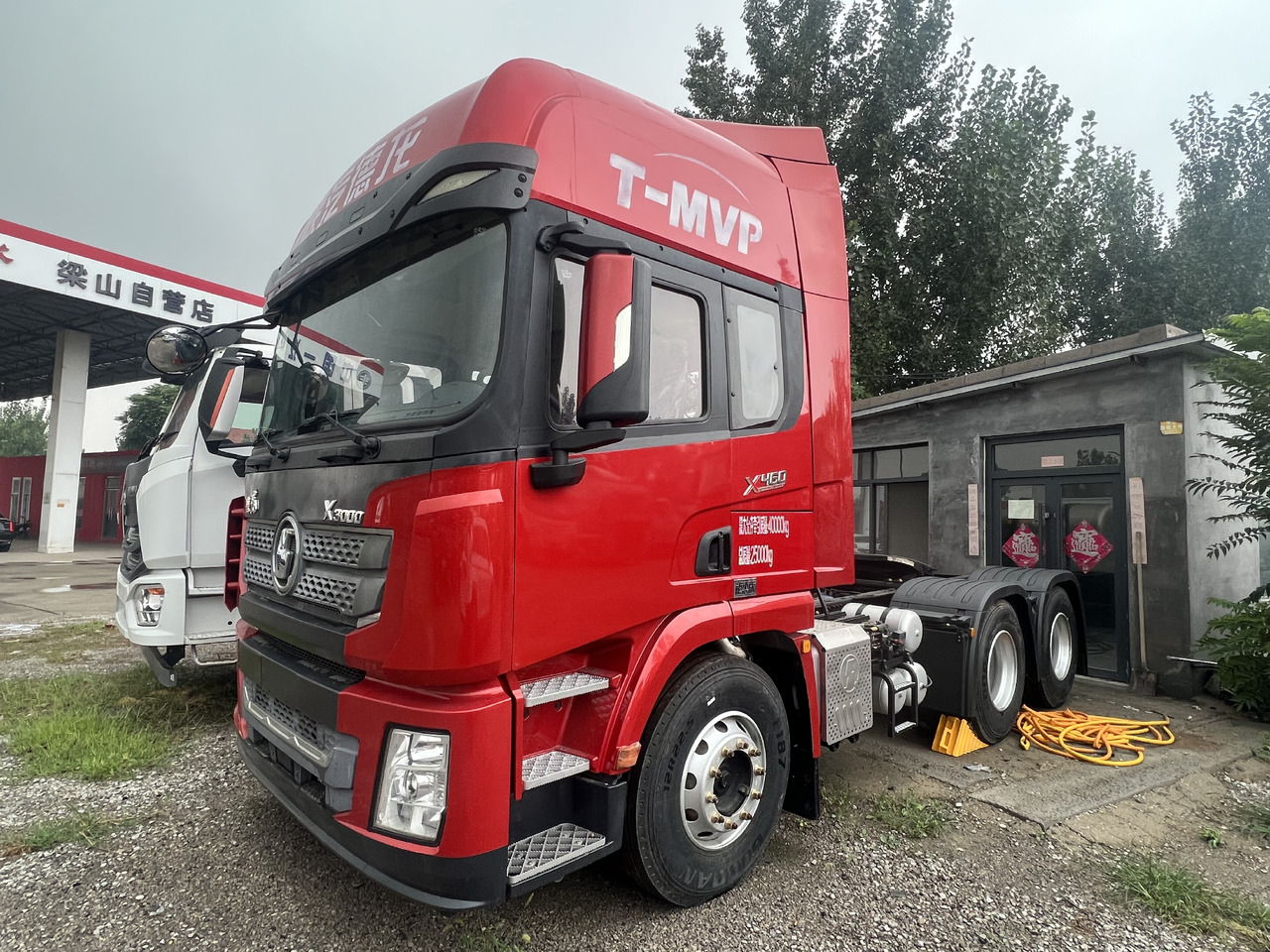 SHACMAN X3000 - Tractor head: gambar 1 SHACMAN X3000 - Tractor head: gambar 1