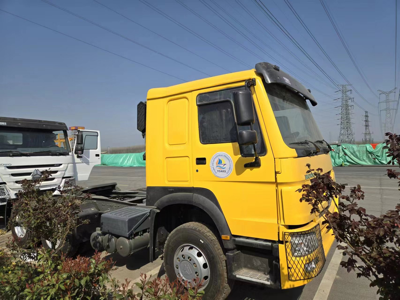 SINOTRUK HOWO - Tractor head: gambar 5 SINOTRUK HOWO - Tractor head: gambar 5