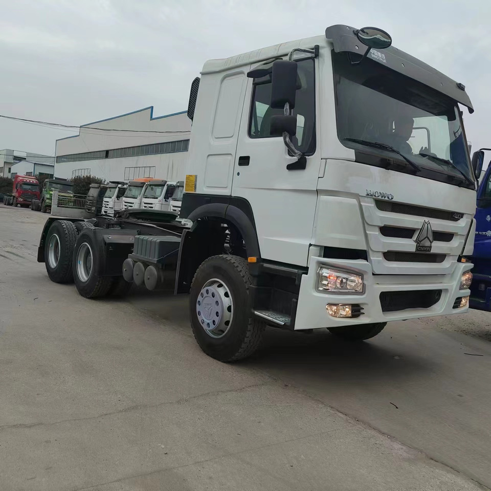 Leasing SINOTRUK HOWO trailer head SINOTRUK HOWO trailer head: gambar 8