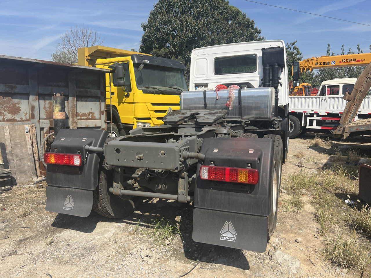 Tractor head SINOTRUK HOWO trailer head: gambar 7