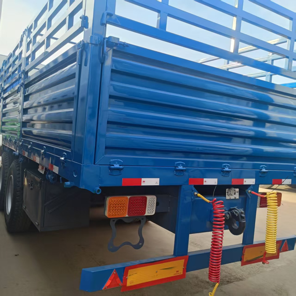 SINOTRUK HOWO - Truk: gambar 3 SINOTRUK HOWO - Truk: gambar 3