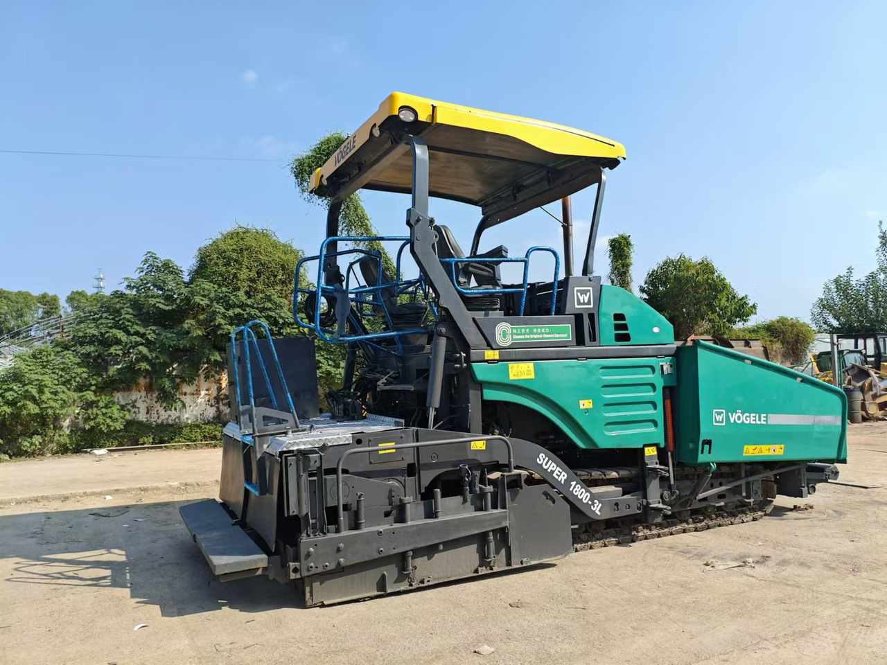 VOGELE 1800-3L - Paver aspal: gambar 3 VOGELE 1800-3L - Paver aspal: gambar 3