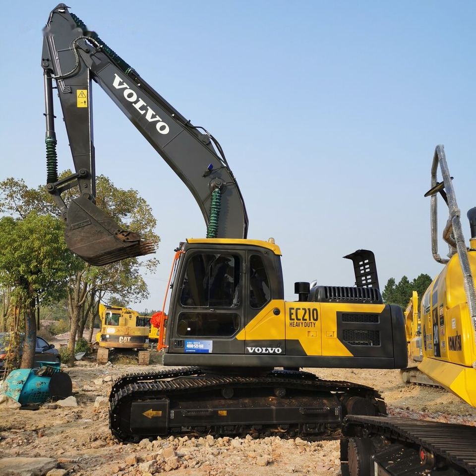Volvo EC210 - Ekskavator perayap: gambar 1 Volvo EC210 - Ekskavator perayap: gambar 1