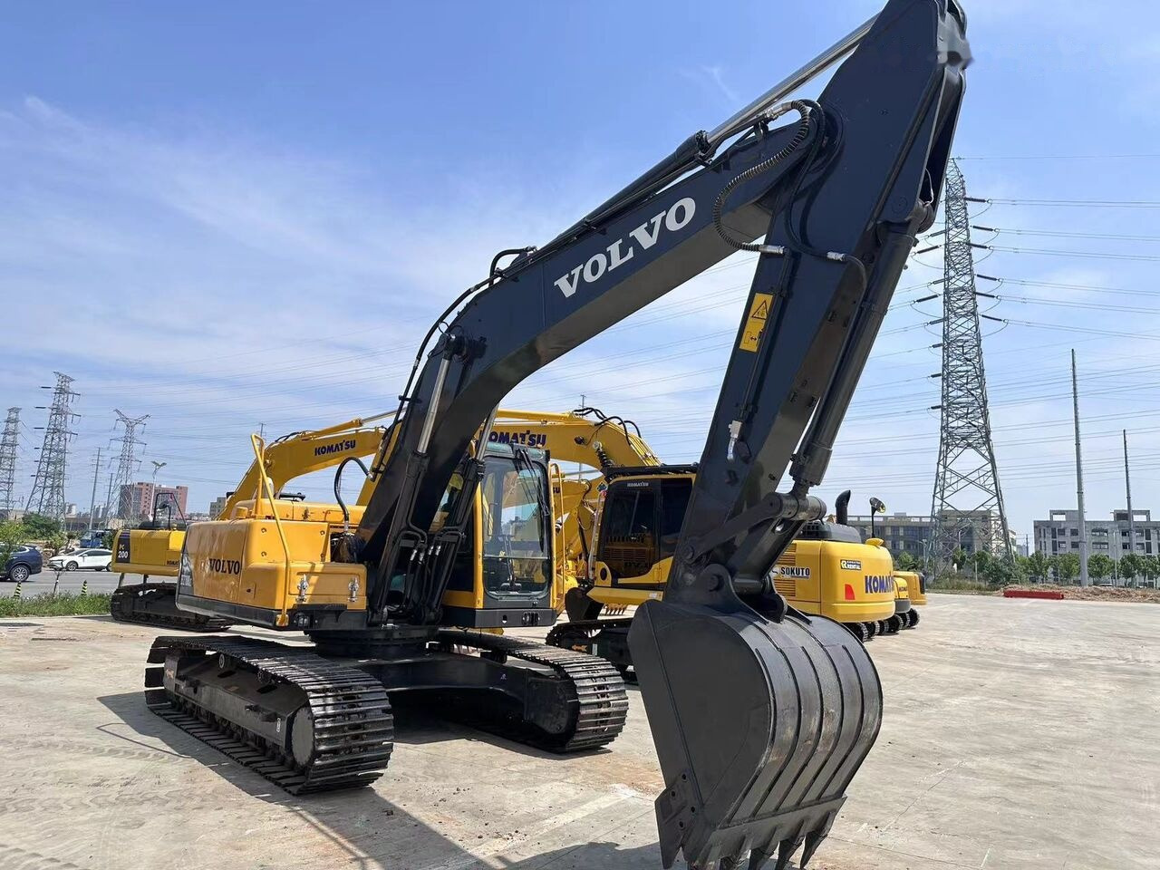 Volvo EC210BLC - Ekskavator perayap: gambar 3 Volvo EC210BLC - Ekskavator perayap: gambar 3