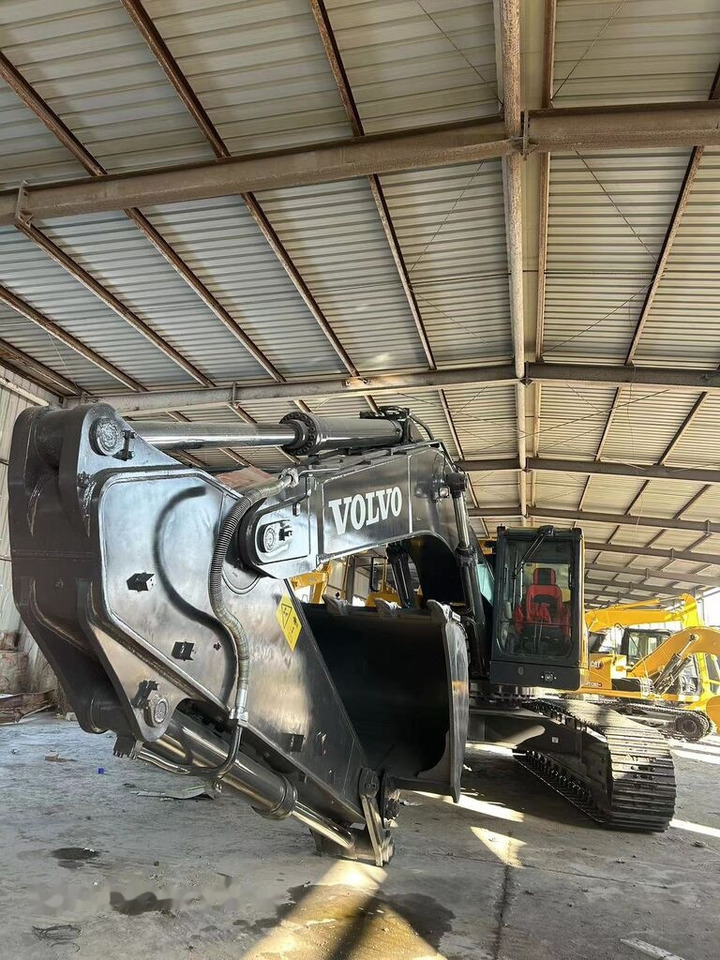 Ekskavator perayap Volvo EC480: gambar 12 Ekskavator perayap Volvo EC480: gambar 12