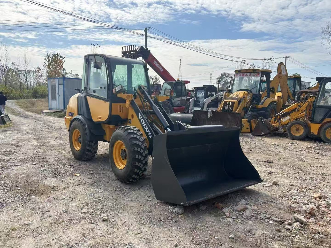 Volvo L20F - Wheel loader: gambar 1 Volvo L20F - Wheel loader: gambar 1