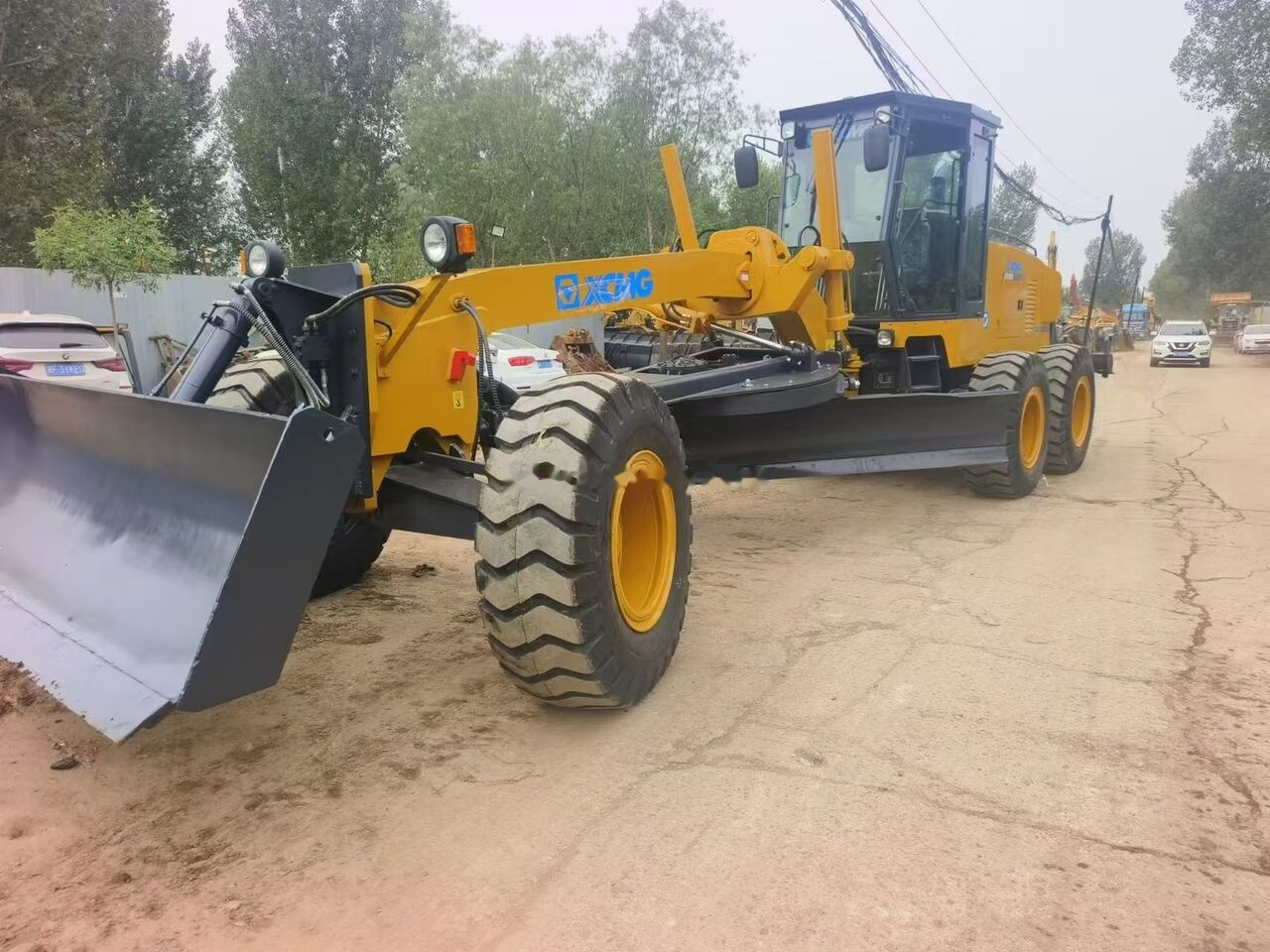 Grader XCMG GR1803: gambar 7