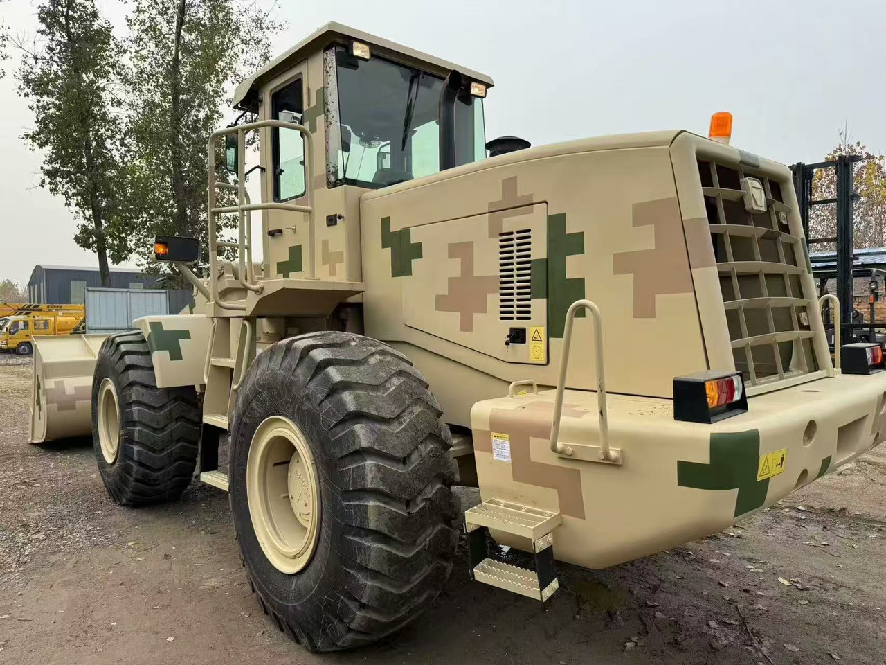 XCMG LW500KL - Wheel loader: gambar 2 XCMG LW500KL - Wheel loader: gambar 2