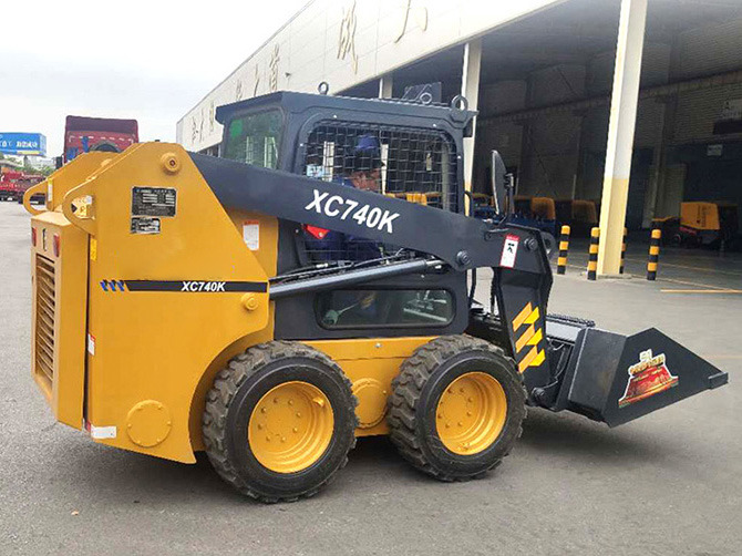 XCMG XC740K - Skid steer: gambar 1 XCMG XC740K - Skid steer: gambar 1