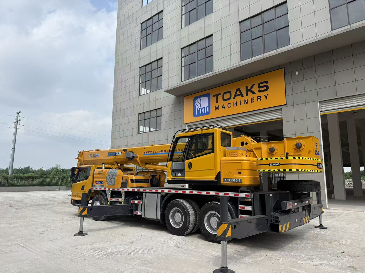 XCMG XCT25L5 - Truk derek: gambar 5 XCMG XCT25L5 - Truk derek: gambar 5